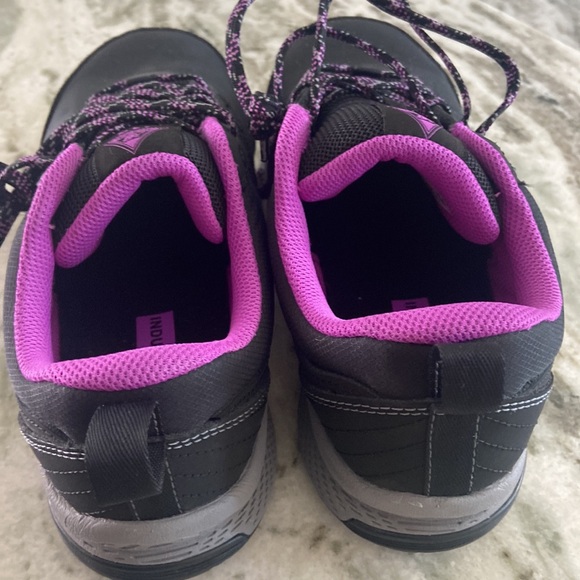 New Balance Women's 412 V1 Alloy Toe Industrial Shoe - Picture 3 of 9